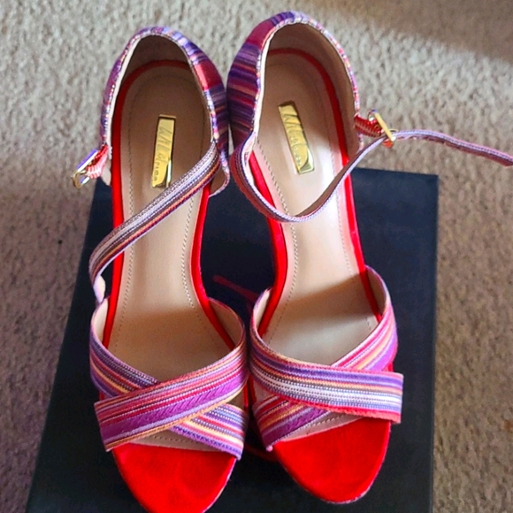 Wedges - Picture 2 of 6